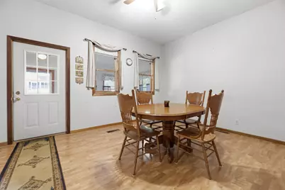 351 E Sanborn Street, Winona, MN 55987 - Photo 4