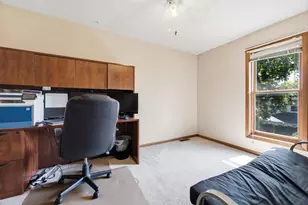 351 E Sanborn St, Winona, MN 55987 - Photo 14