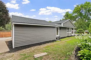 11934 James Rd, Minnetonka, MN 55343 - Photo 18