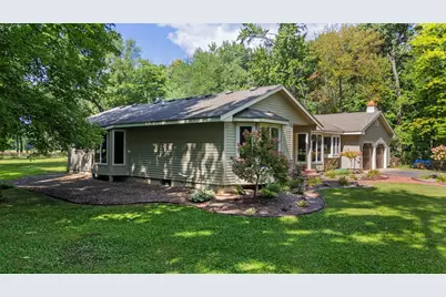 587 245th Street, Osceola, WI 54020 - Photo 4