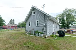 900 W Poplar Ave, Cameron, WI 54822 - Photo 4