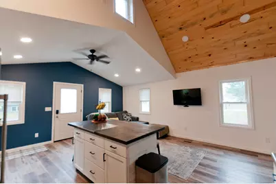 900 W Poplar Avenue, Cameron, WI 54822 - Photo 10