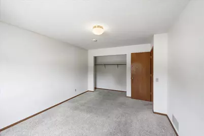 4029 Silver Lake Rd NE, Saint Paul, MN 55421 - Photo 18