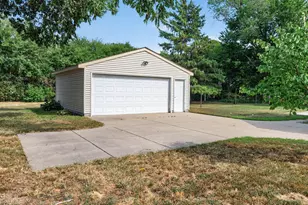 5830 Bryant Ave N, Brooklyn Center, MN 55430 - Photo 32