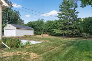 5830 Bryant Ave N, Brooklyn Center, MN 55430 - Photo 36