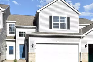 7559 Derby Ln, Shakopee, MN 55379 - Photo 1