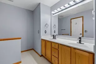7559 Derby Ln, Shakopee, MN 55379 - Photo 16