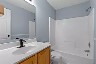 7559 Derby Ln, Shakopee, MN 55379 - Photo 20