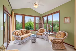 677 Lake Ridge Dr, Woodbury, MN 55129 - Photo 22