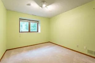 200 Greenwood Dr, Mankato, MN 56001 - Photo 26