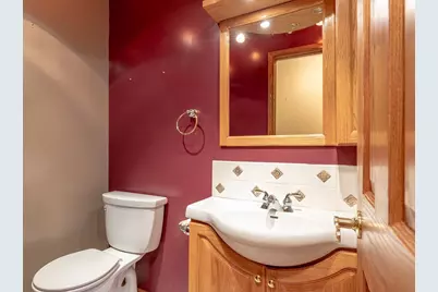 200 Greenwood Drive, Mankato, MN 56001 - Photo 20