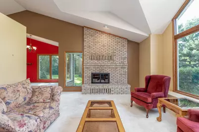 200 Greenwood Drive, Mankato, MN 56001 - Photo 4