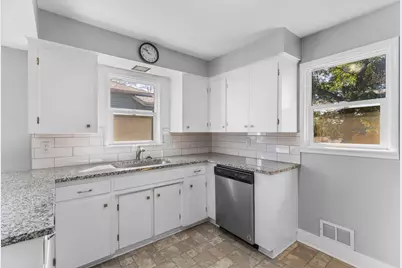 152 Boulevard Avenue NE, Montgomery, MN 56069 - Photo 6