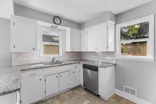 152 Boulevard Ave NE, Montgomery, MN 56069 - Photo 6