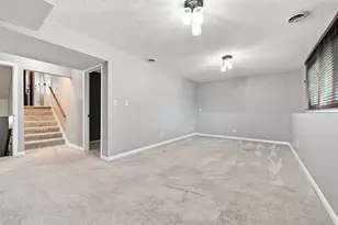 2375 Helena Rd N, Oakdale, MN 55128 - Photo 26