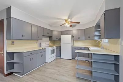 2841 Blackstone Avenue, Saint Louis Park, MN 55416 - Photo 2