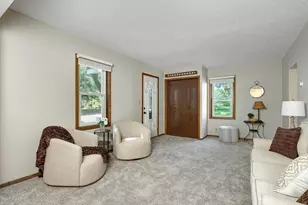 417 S Elm St, Waconia, MN 55387 - Photo 4