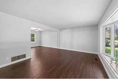 10141 Laurel Drive, Eden Prairie, MN 55347 - Photo 6