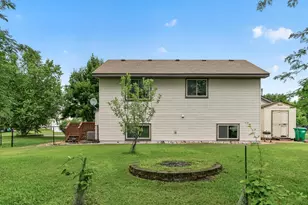 7101 Setzler Pkwy, Brooklyn Park, MN 55445 - Photo 24