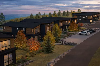 118 E Lakeview Dr, Silver Bay, MN 55614 - Photo 2