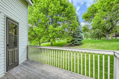 4118 Hemlock Lane N, Plymouth, MN 55441 - Photo 4