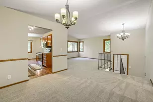 4118 Hemlock Ln N, Plymouth, MN 55441 - Photo 12