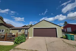 504 Corey Ave, Coleraine, MN 55722 - Photo 16
