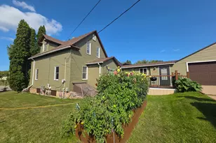 504 Corey Ave, Coleraine, MN 55722 - Photo 18