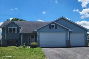 6259 Forest Blvd Trail, Wyoming, MN 55092 - Photo 1