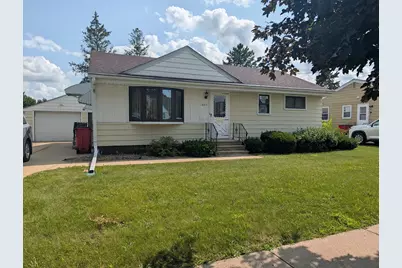 1805 5th Avenue NW, Austin, MN 55912 - Photo 2