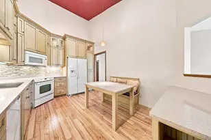 833 Southcross Dr E, Burnsville, MN 55306 - Photo 10