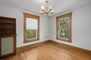 987 Earl St, Saint Paul, MN 55106 - Photo 16