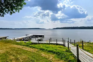 622 Oak, Oak Island, MN 56741 - Photo 4
