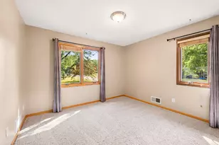 121 Marvy St, Lino Lakes, MN 55014 - Photo 32