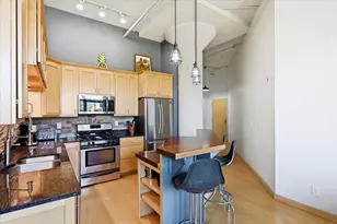 1901 E Hennepin Ave, Minneapolis, MN 55413 - Photo 22