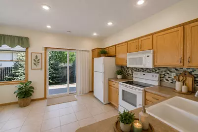 308 Hayes Drive #34, Hastings, MN 55033 - Photo 6