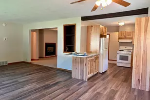 1205 16th St SW, Willmar, MN 56201 - Photo 8