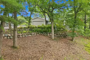 272 Cove Rd, Hudson, WI 54016 - Photo 4
