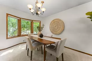 7181 Steepleview Rd, Woodbury, MN 55125 - Photo 8