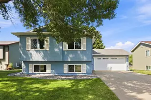 2728 29th Ave S, Moorhead, MN 56560 - Photo 1