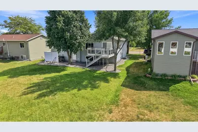 2728 29th Avenue S, Moorhead, MN 56560 - Photo 30