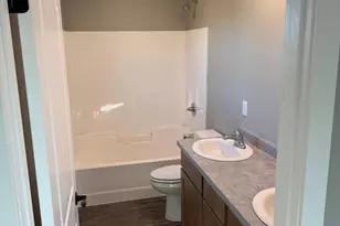 617 Lake Ave NE, Bemidji, MN 56601 - Photo 14
