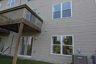 5215 Holly Ln N, Plymouth, MN 55446 - Photo 4