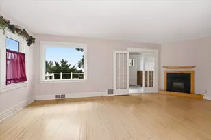 2417 Jefferson St, Duluth, MN 55812 - Photo 4