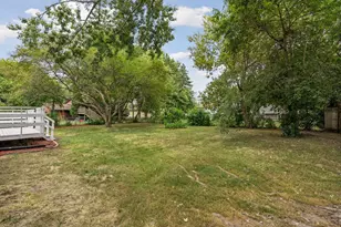 6109 Bethia Ln, Brooklyn Park, MN 55429 - Photo 6