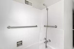 304 18th St NW, Austin, MN 55912 - Photo 28