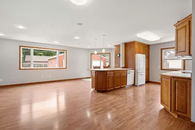 304 18th Street NW, Austin, MN 55912 - Photo 12