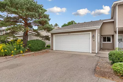 417 Whispering River Lane, Farmington, MN 55024 - Photo 2