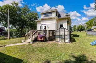 115 Mill St E, Cannon Falls, MN 55009 - Photo 2