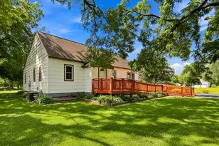56571 220 St, Austin, MN 55912 - Photo 30
